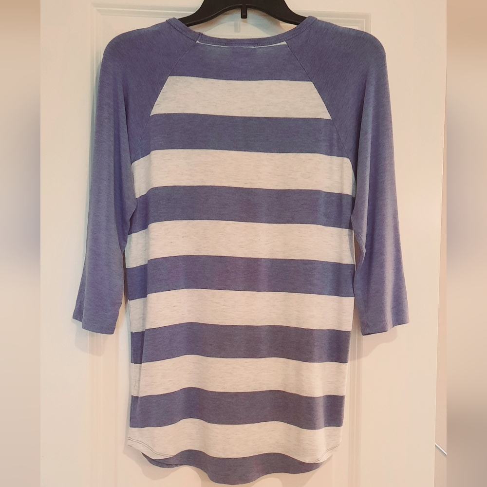 LuLaRoe Raglan Sleeve Randy Striped Shirt - Picture 7 of 7
